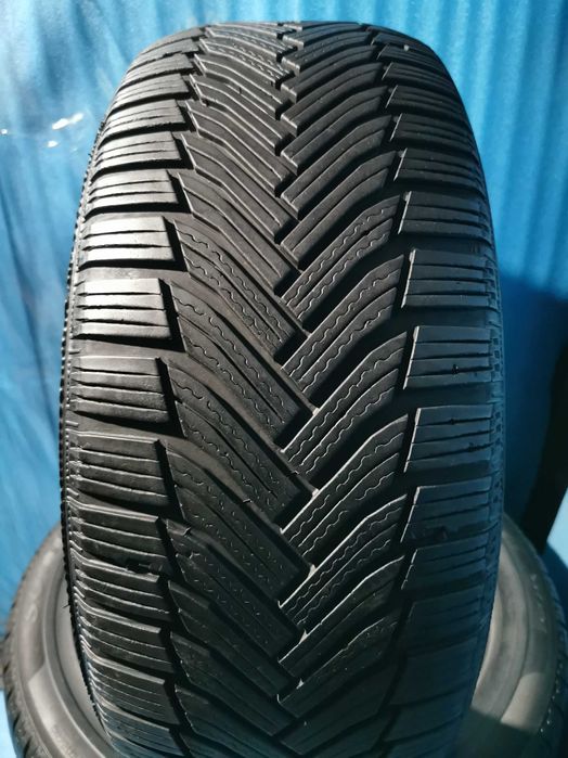 225 50 17 michelin m+s 2 buc