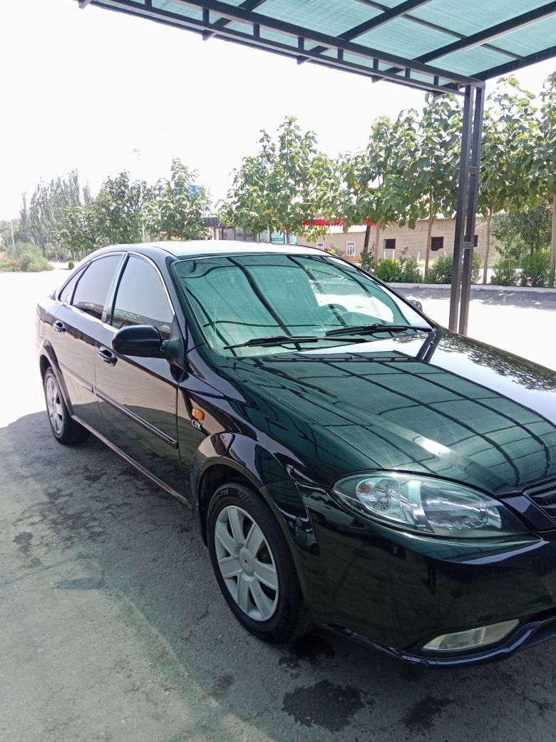 Lacetti gentra qilingan