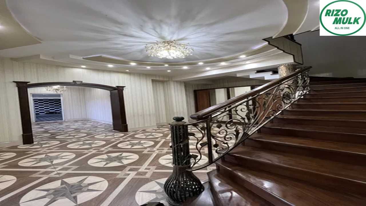 Учтепа тумани Изза мавзесида файзли ховли сотилади. NR494/116
