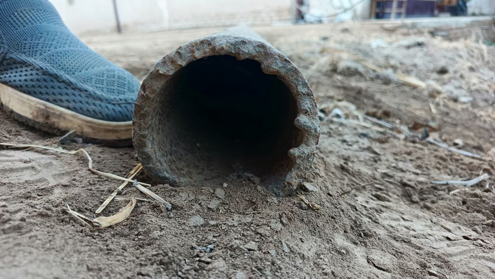 Темир труба сотилади 4 метр.  100 лик