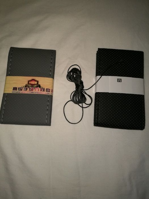 Husa volan imitatie de piele