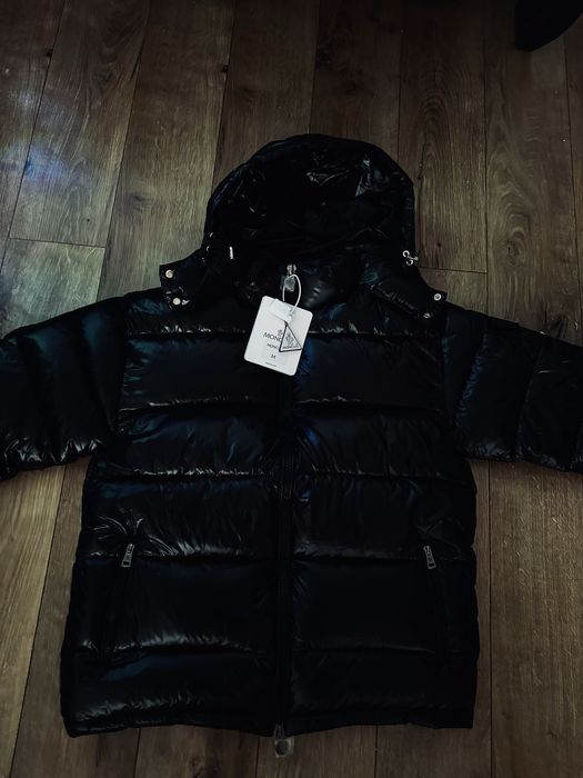 Geaca Moncler de iarna