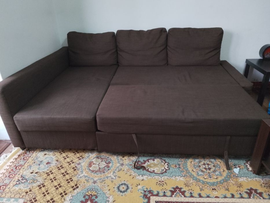 Canapea mare  cu ladă de depozitare