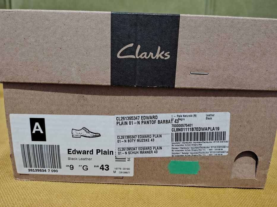 Pantofi piele negri Clarks, marimea 43