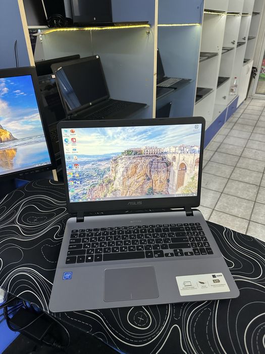 Asus N4000 ОЗУ-8ГБ ССД-128ГБ в отличном сост емкость 91%