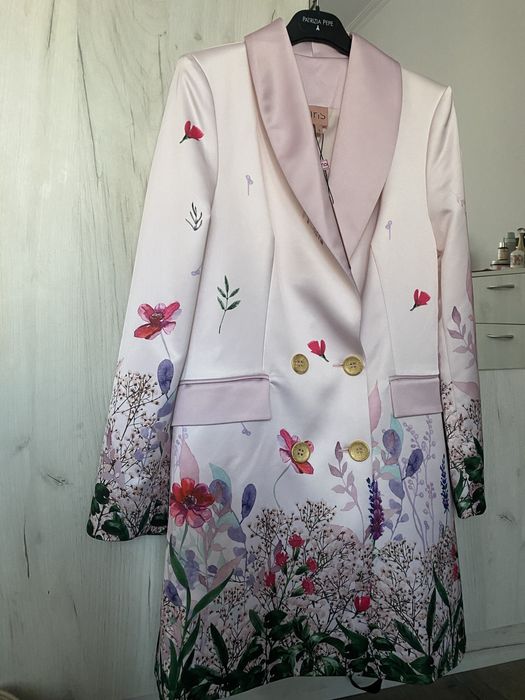 Чисто нова рокля Love by Iris S