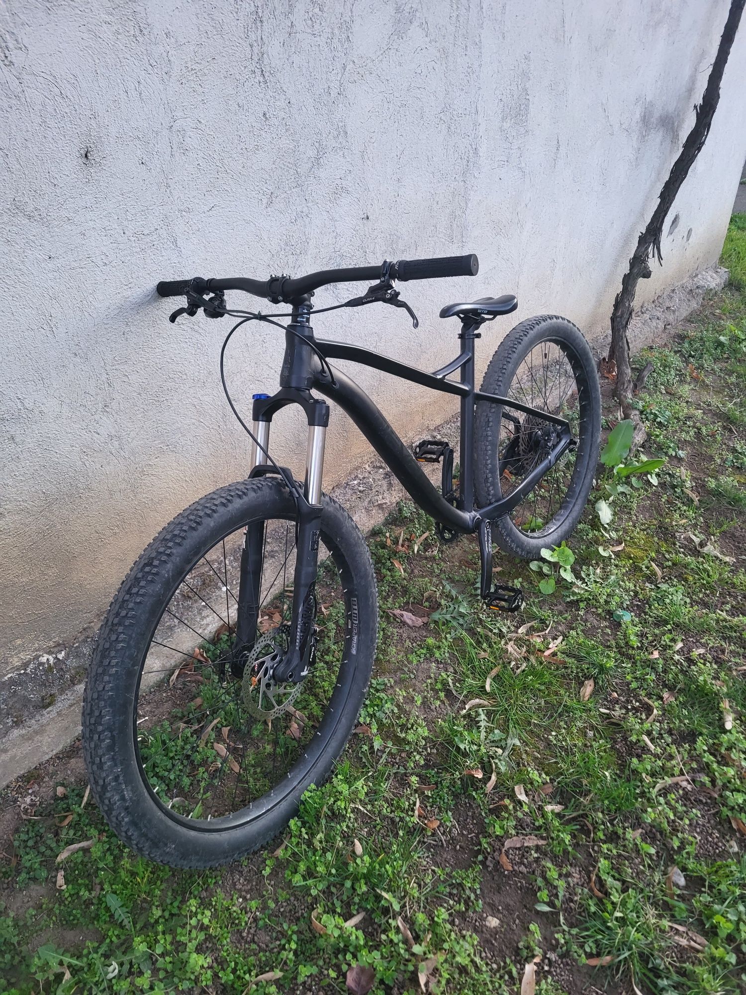 Bicicleta devron zerga 3.7 mountain bike(nu cube, nu trek, nu yt)