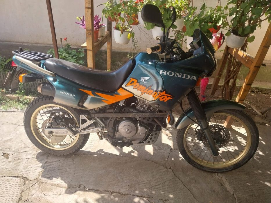 Honda Dominator de vânzare.