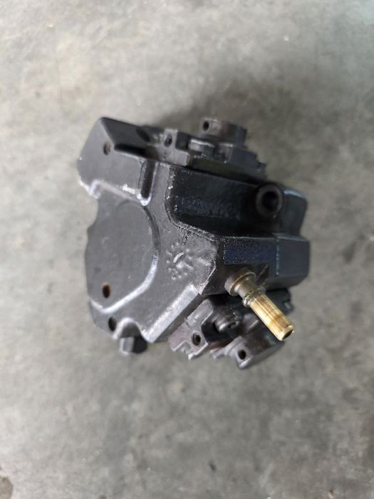 Pompa injecție Renault Nissan.6dci 130cp