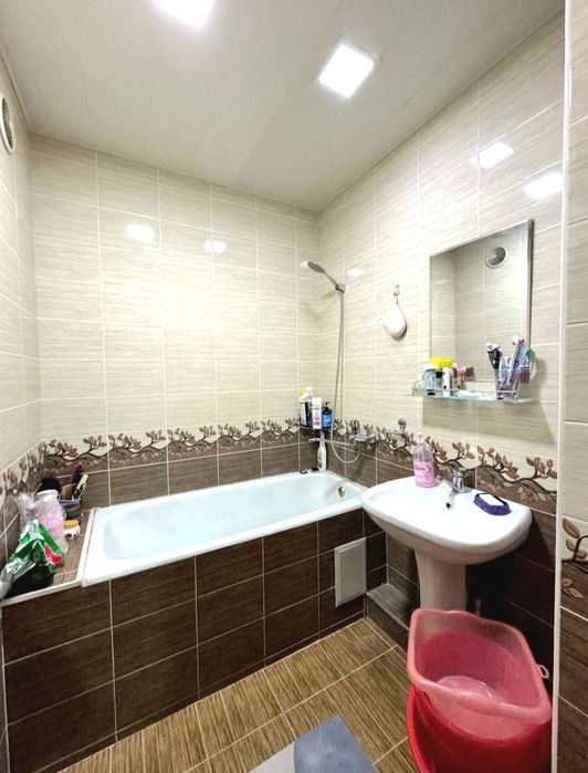 Сергели тум. 5-массив. 3+1/6/9. Майдони: 100м²