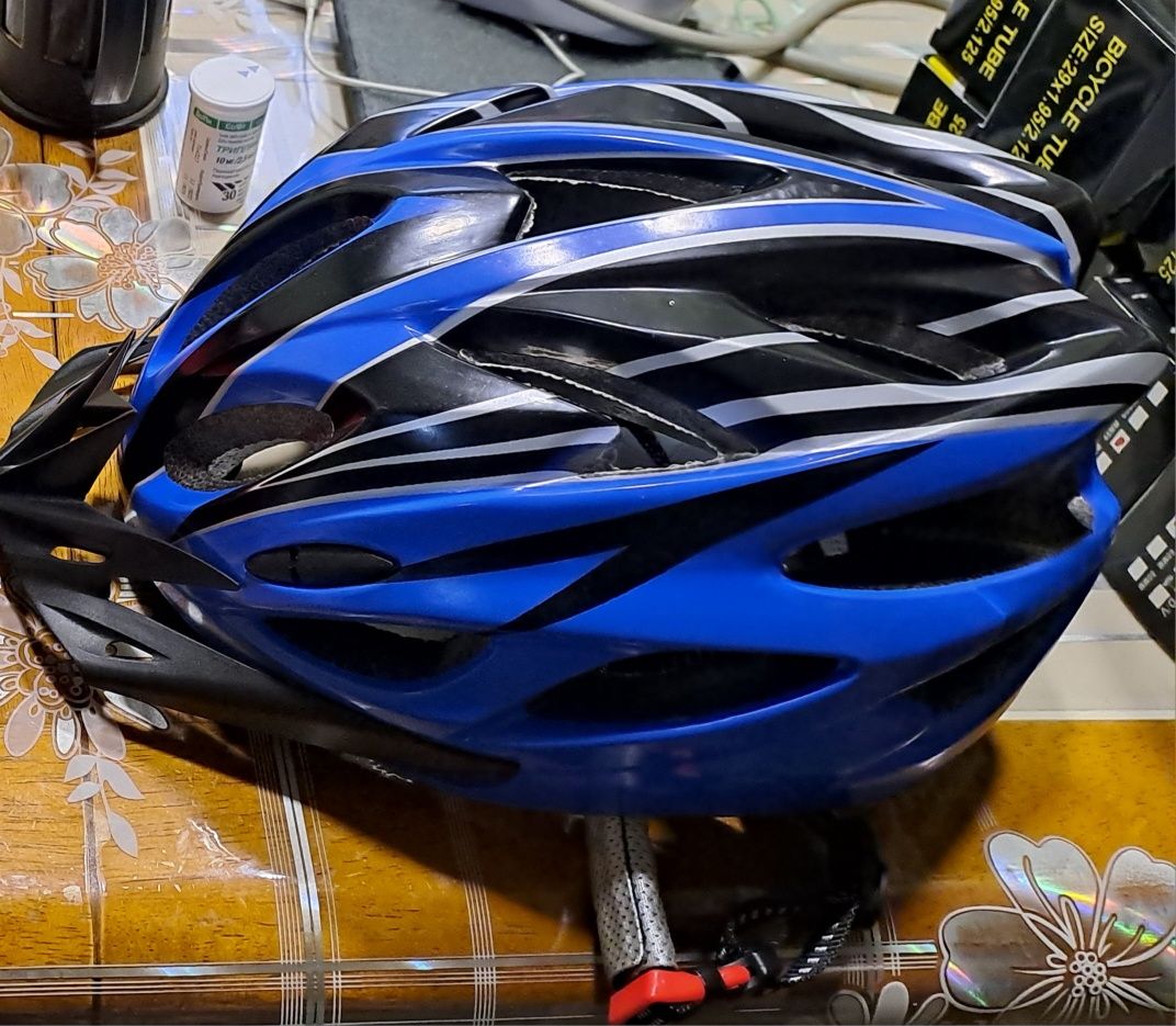 Шлем для велосипедиста