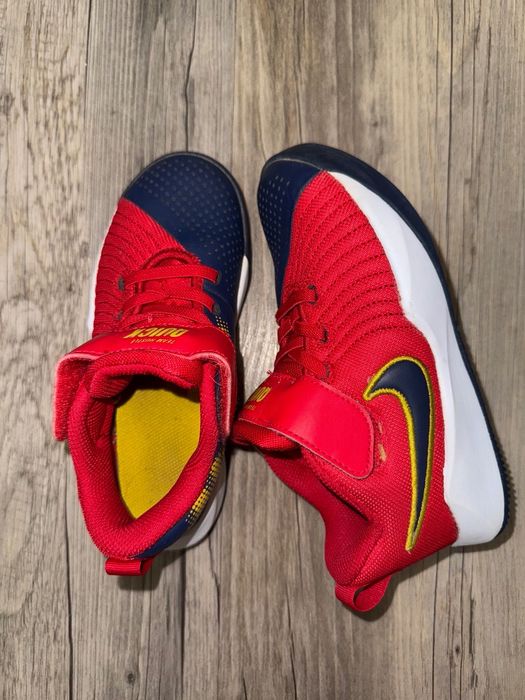 Маратонки Nike, Zara (размер 28-31)