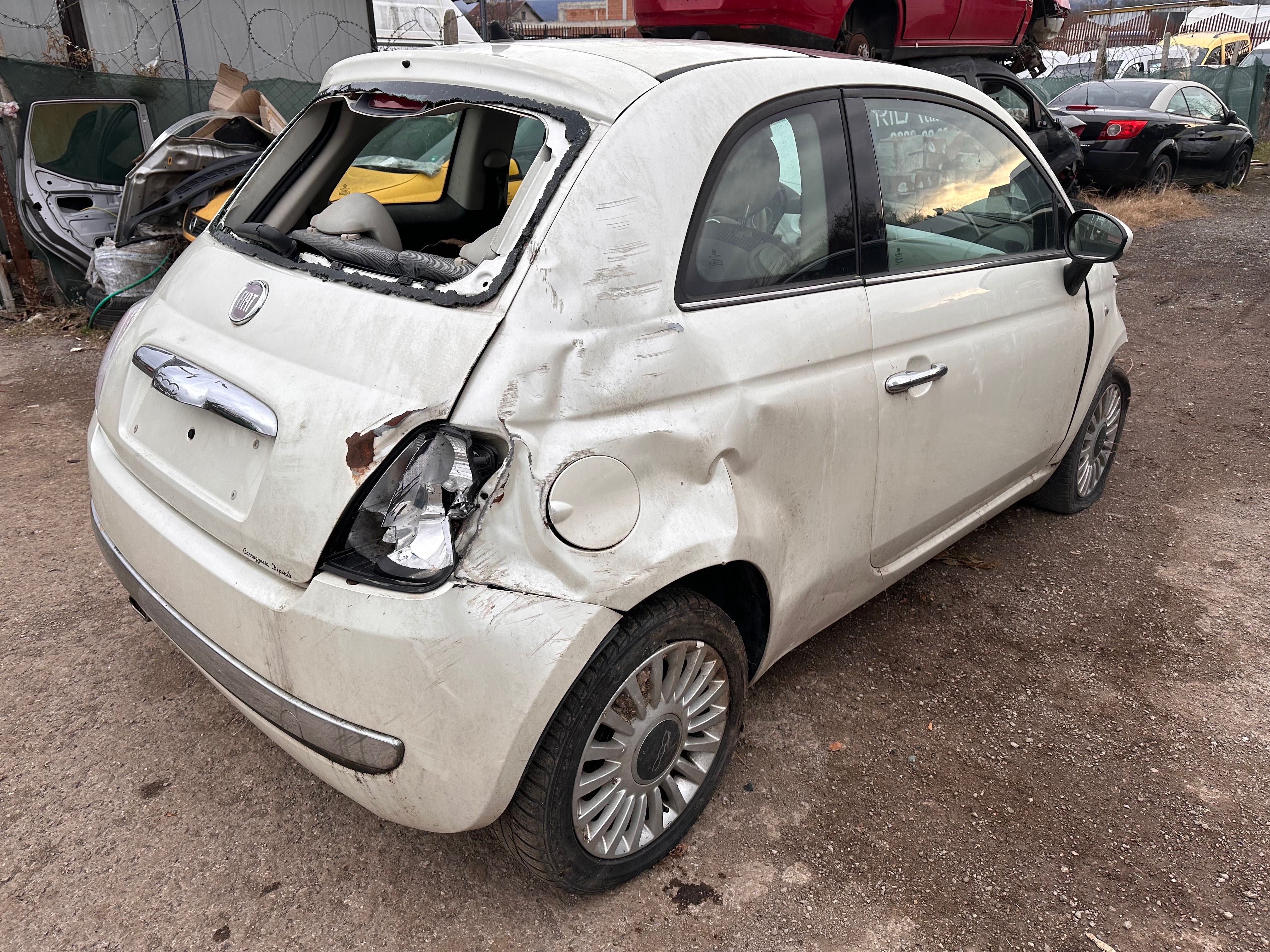 НА ЧАСТИ! Fiat 500 1.2i 69 кс.2009 г. 87000 км. Панорамен покрив