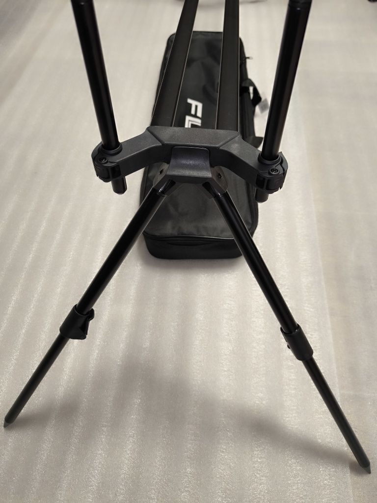 Rod pod FL Full Echipat cu 4 Senzori FL + 4 Swingeri cu iluminare FL16