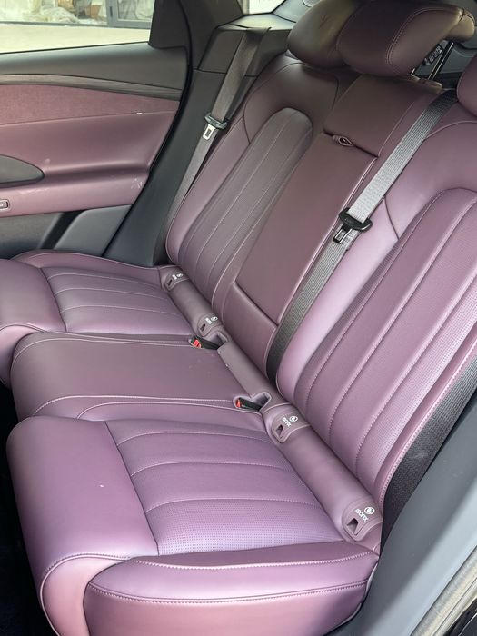 Voyah free plus Hybrid Full 2025-yil 2026Model Eng fulli AWD