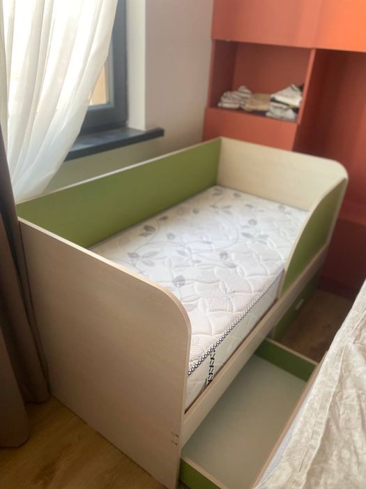 Кроватка детская