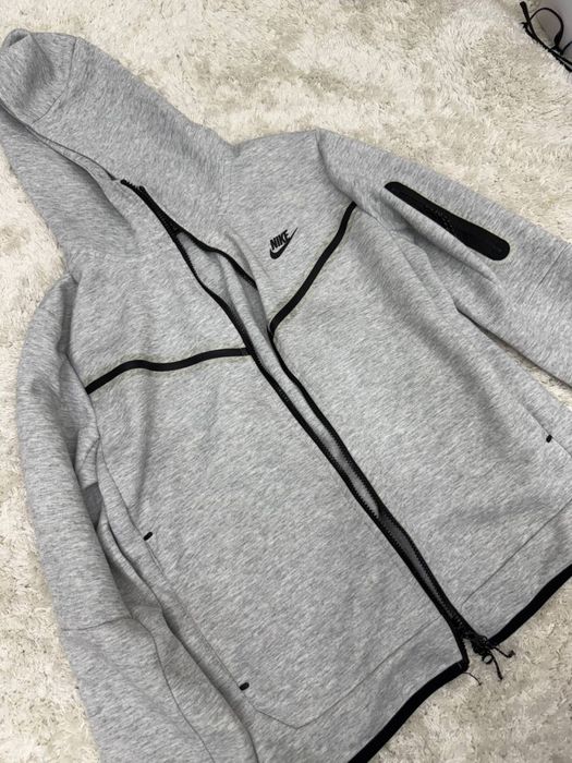 Nike tech fleece