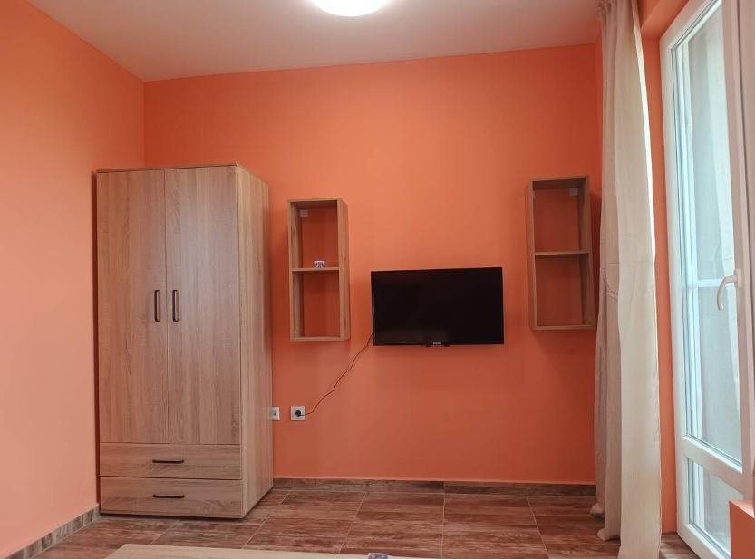 Дава се под наем Едностаен апартамент в Пловдив, Христо Смирненски - 37 кв.м за 275 € - Снимка #3