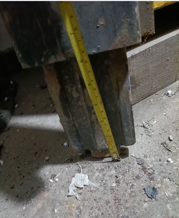 Stâlp detașabil central mijloc pentru bena fixă, accept schimb