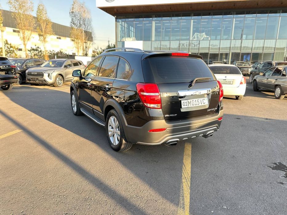 Chevrolet Captiva 4 3.0