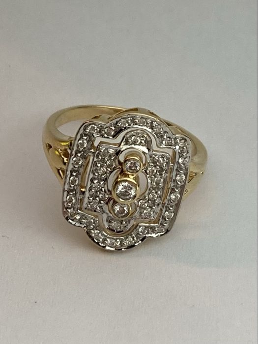 Inel vintage aur 18kt.cu diamante 0.25ct