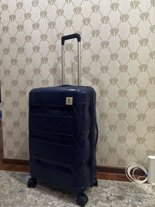 Чемодан 75  темно синий