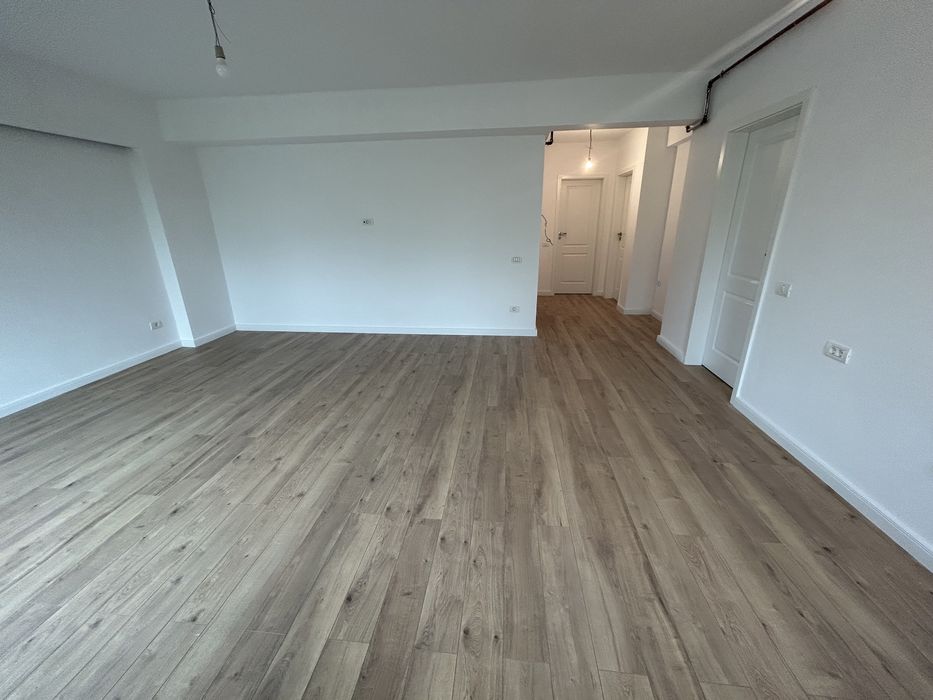 Apartament nou 3 camere in cartierul straulesti,  B-dul Petrila