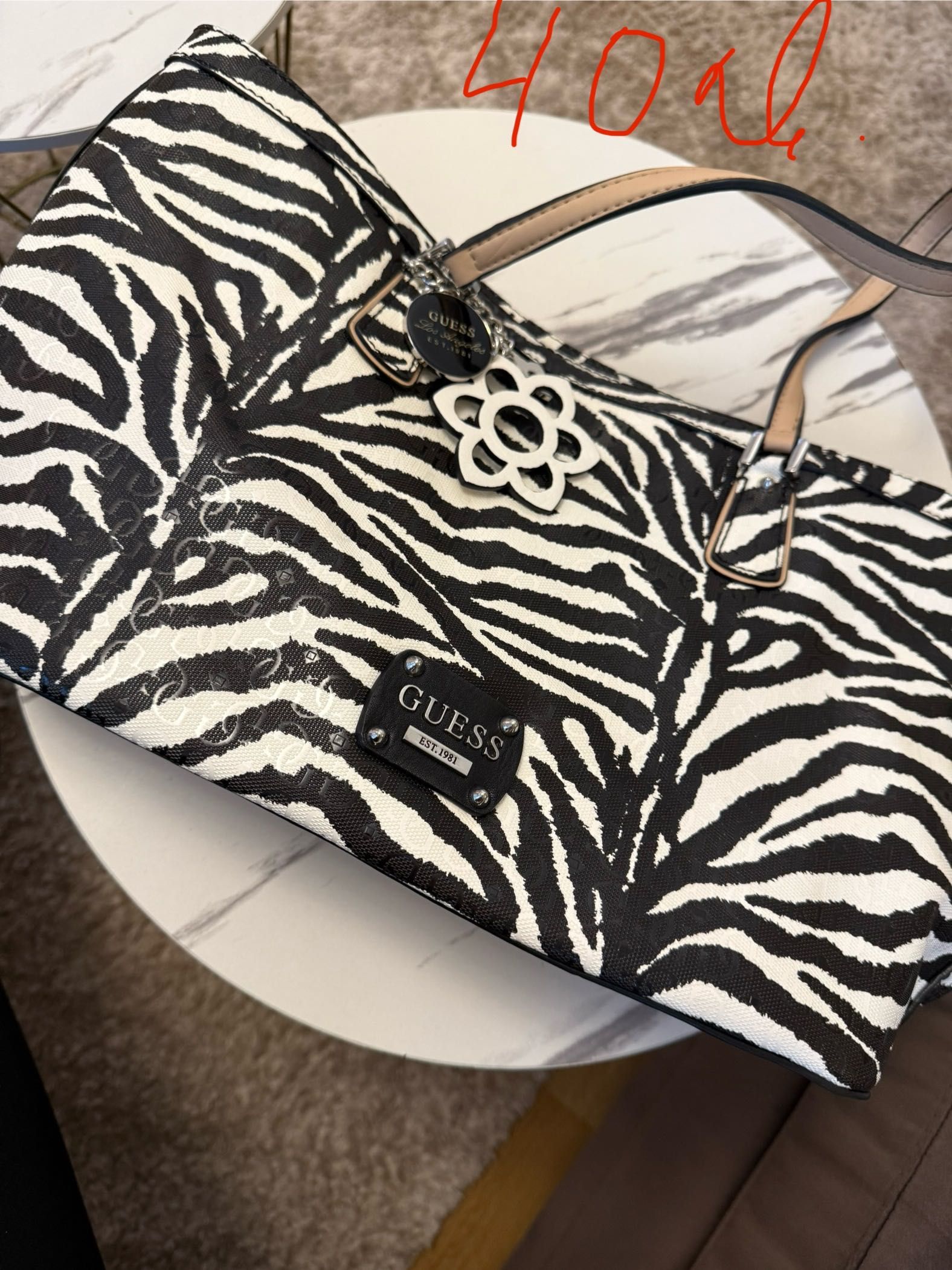 Дамски чанти Love Moschino Liu jo Guess Michael Kors и други
