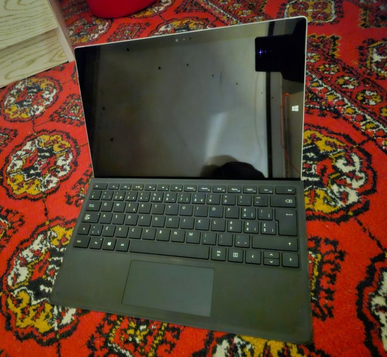 Microsoft Surface Pro 3 Экран сенсор планшет/ноутбук 8 озу / 256 памят