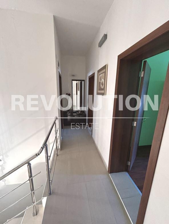Дава се под наем Къща в к.к. Златни пясъци - 360 кв.м за 2300 € - Снимка #7