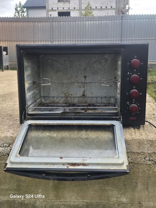 Cuptor Electric Samus cu rotisor