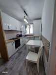 Inchiriere - Apartament cu 3 camere, proaspat renovat, parter