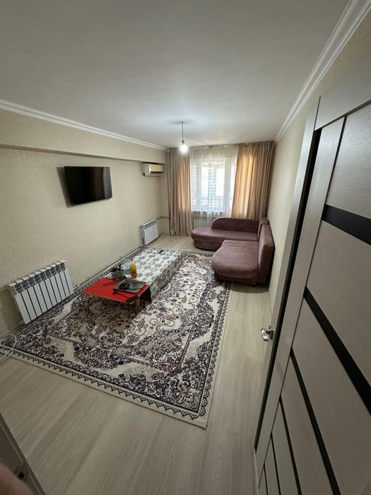 2-комнатная квартира 55м-5/5 этаж по месячно .