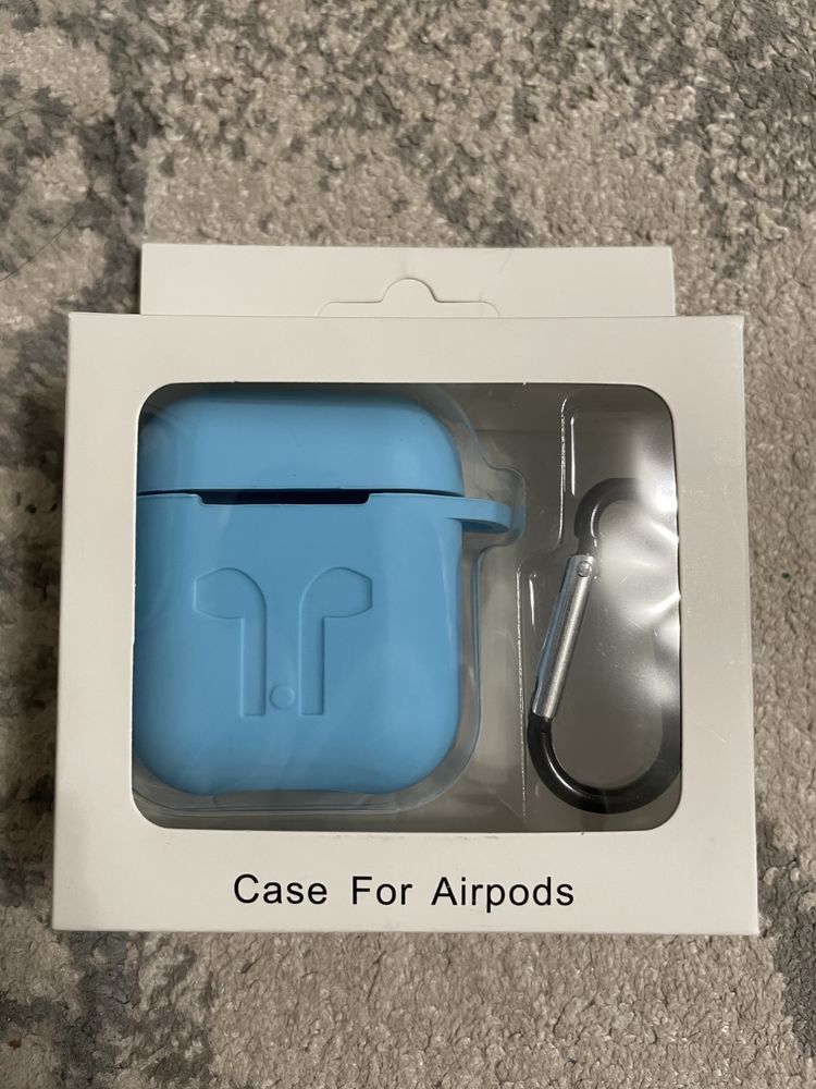 Продаю чехол AirPods