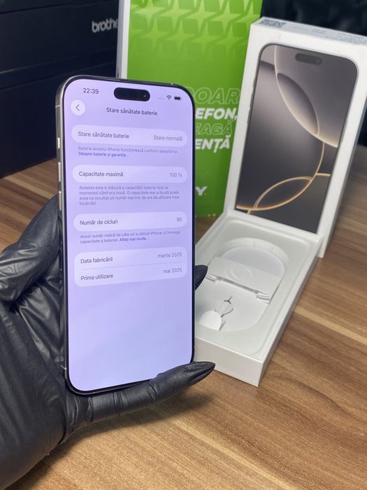 iPhone 16 Pro Max • 256 GB • Natural Titanium