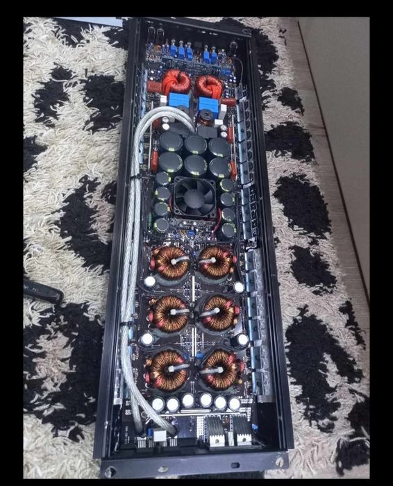 Усилвател Моноблок Sundown audio SCV-4000 D