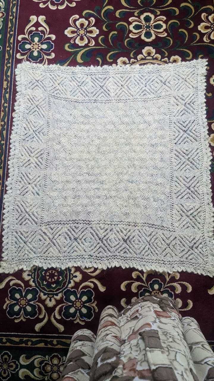 Платок пуховый оренбургский паутинка,б/у, 100х100 см