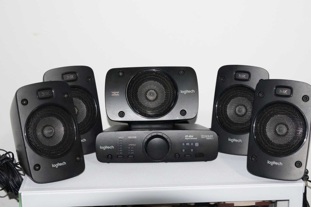 Sateliti si consola Logitech Z906 - REZERVAT