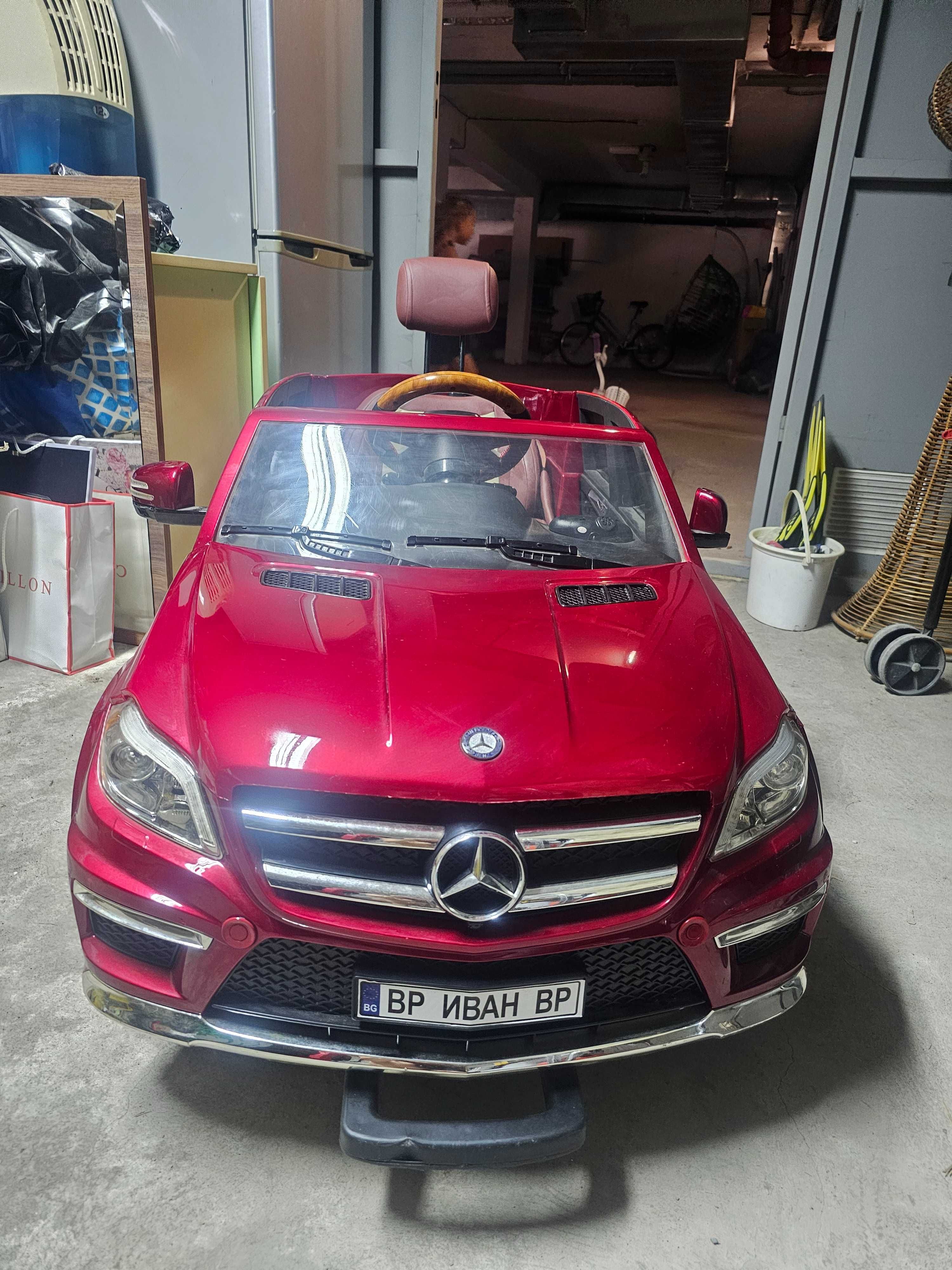 Детска електрическа кола Mercedes-bendz (червена)