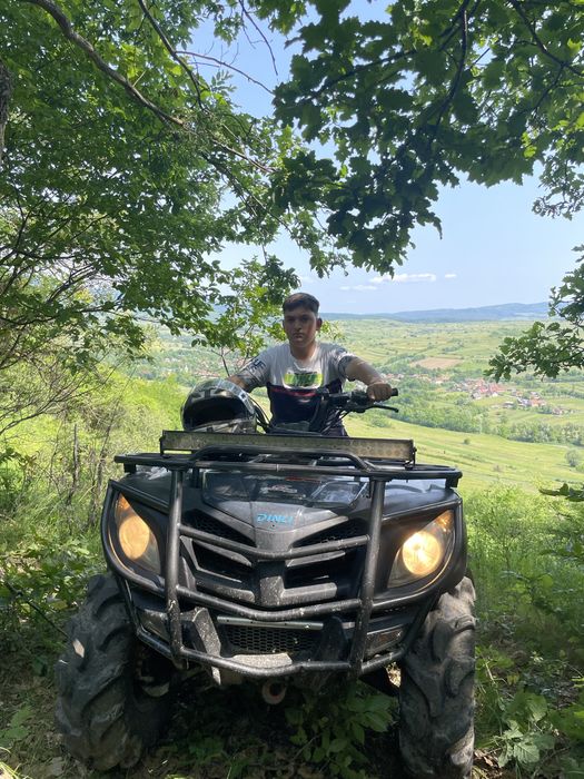Vand atv dinli800 in stare foarte buna de lp fuctionare