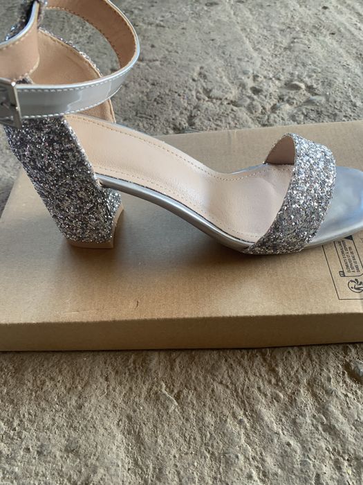 Sandale Shein noi marimea 39