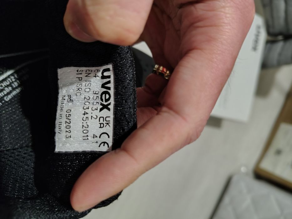 Sandale de protectie Uvex 2 Xenova 95532, cu bombeu compozit, S1 41