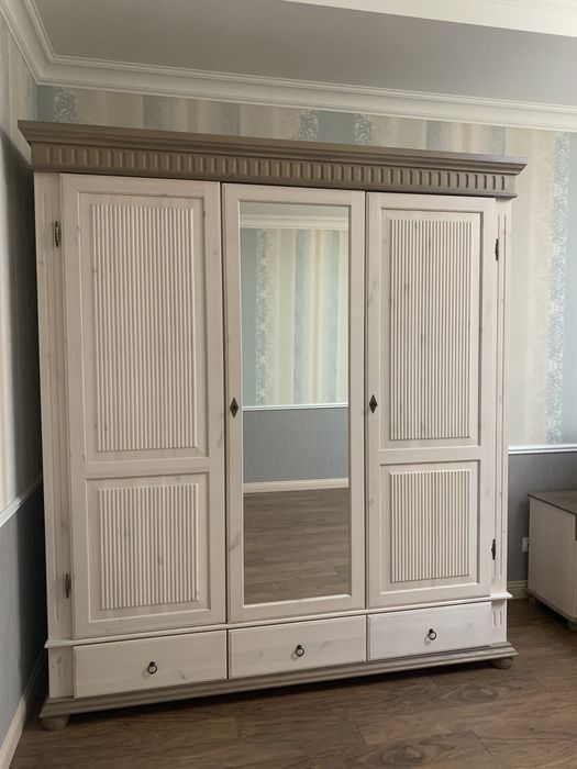 Шкаф для одежды