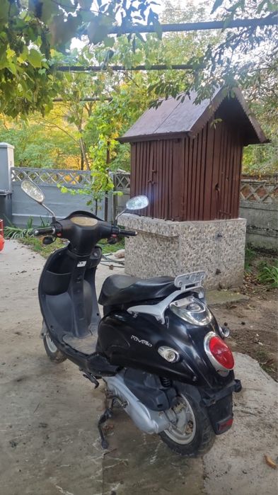 Scuter 125cc, 617 km