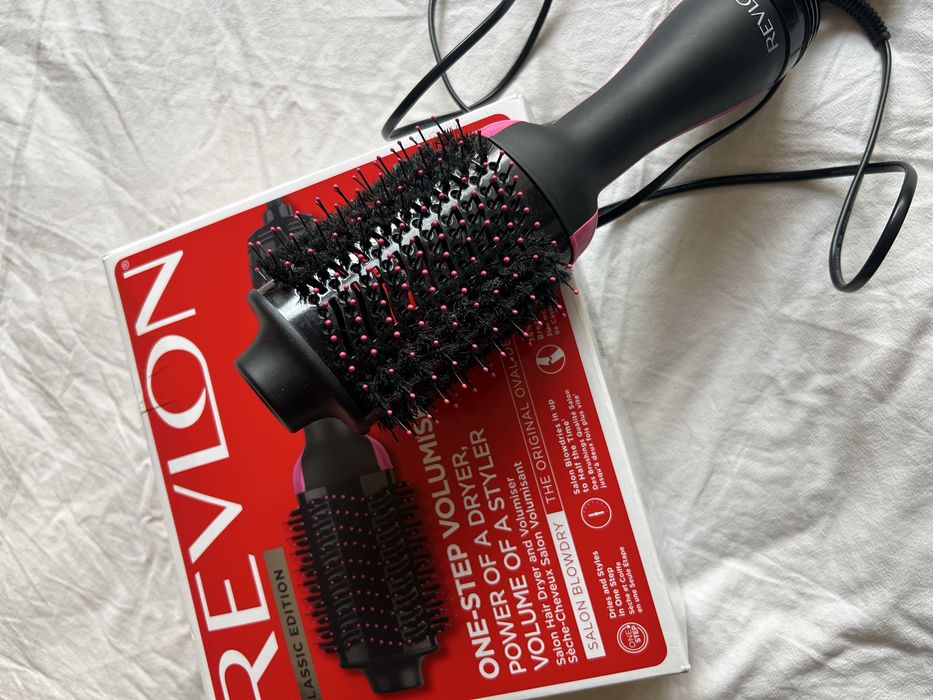 Четка сешуар Revlon