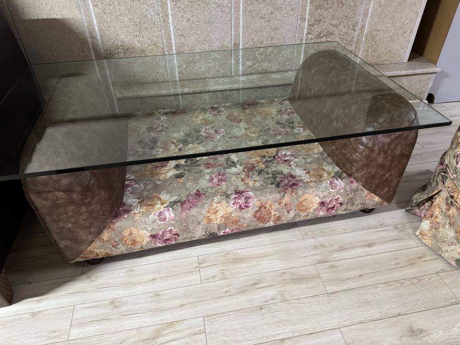 Журнальный столик