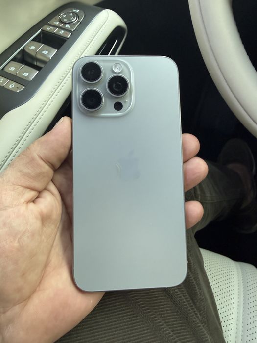 Продается Айфон 15 про макс 256