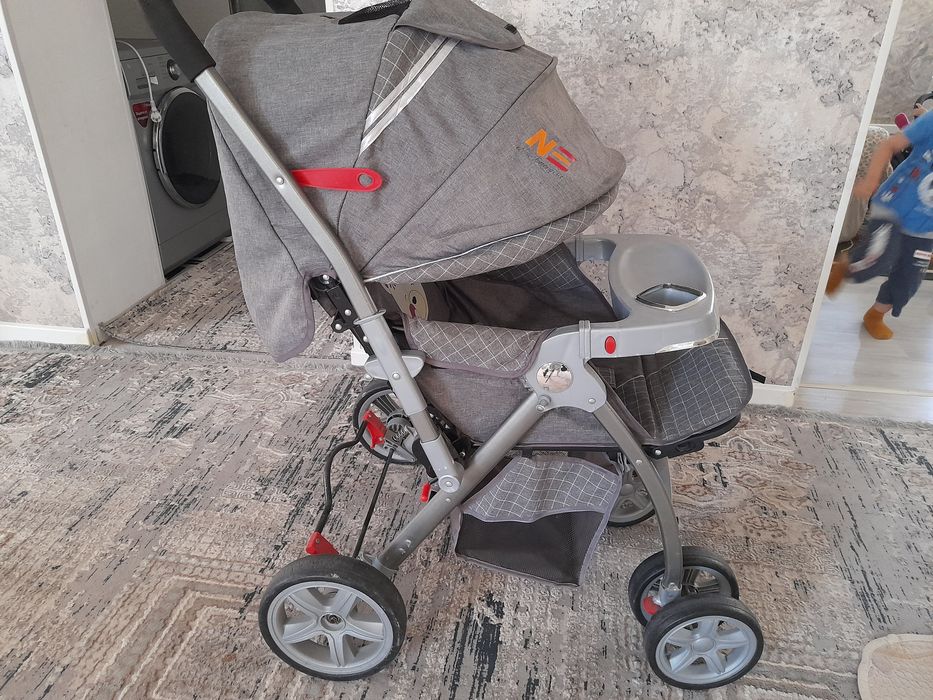 Продам крляску в хорошем состоянии