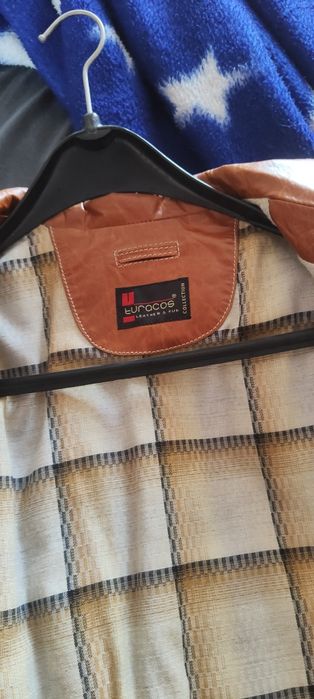 Geaca de piele naturala!