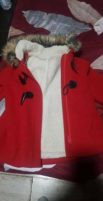 Palton roșu fete mărimea 5 ani